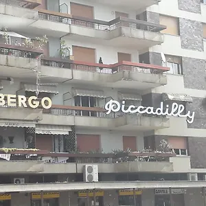 Piccadilly 2*, Medolago Italia